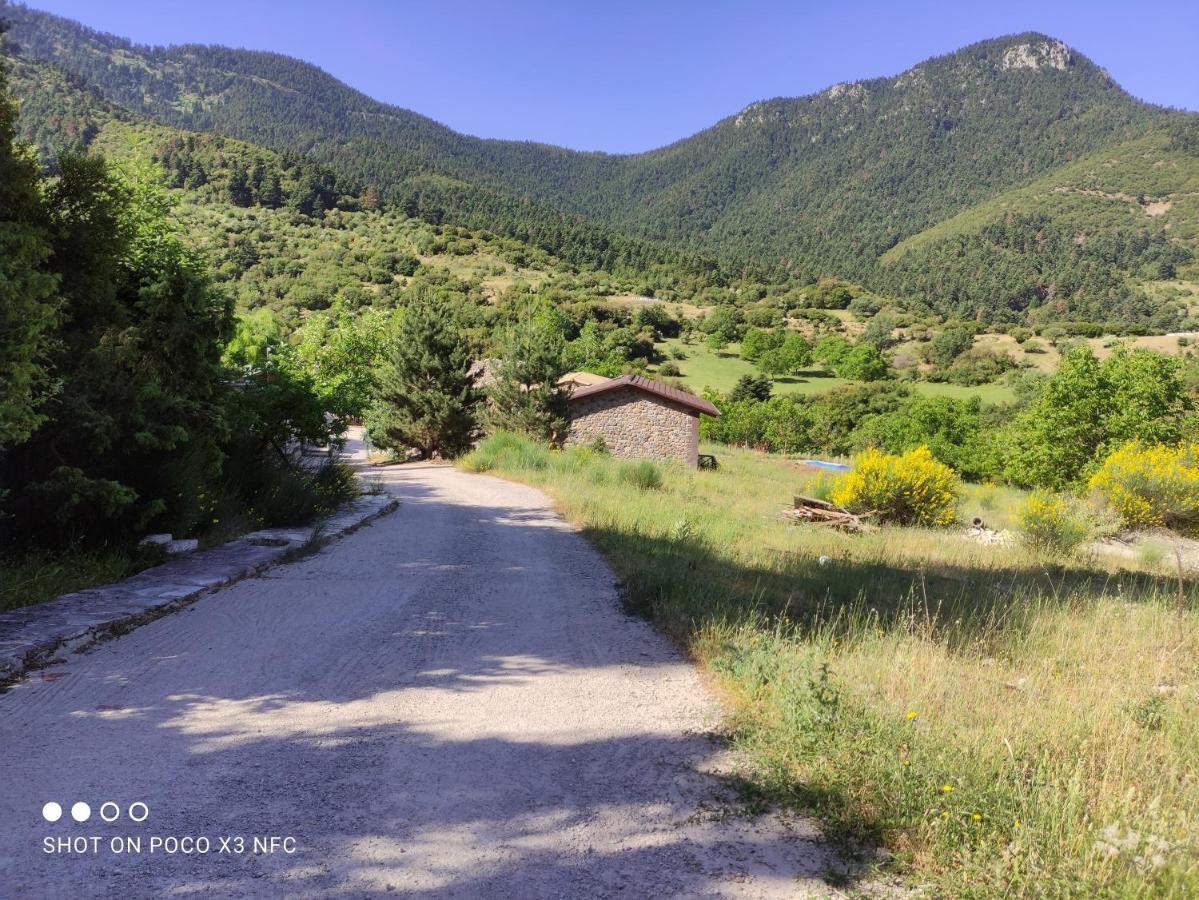 Oneiropagidasuites Kalavryta Bagian luar foto